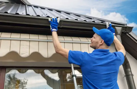 Travaux de gouttières - Saint-Christophe-en-Bourbonnais